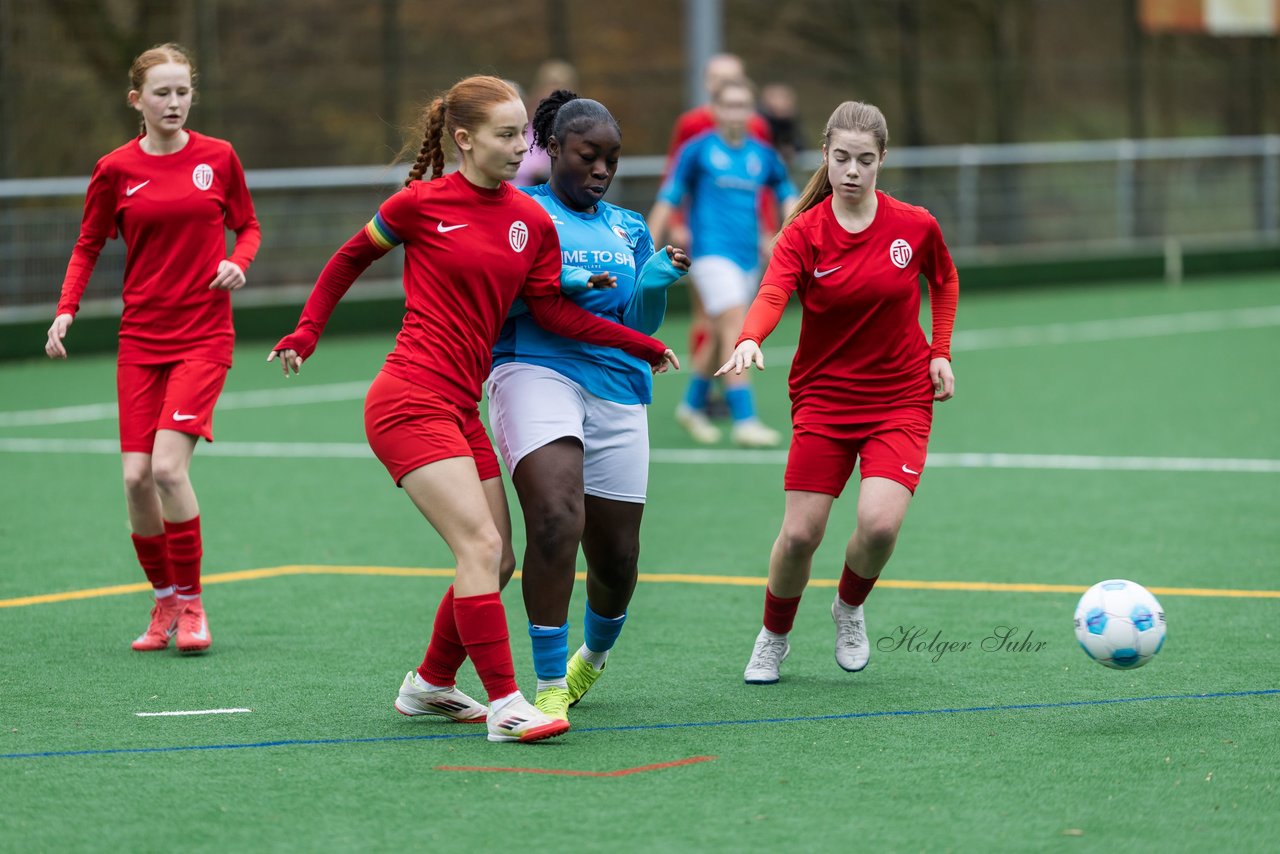 Bild 178 - wBJ VfL Pinneberg - Eimsbuettler TV2 : Ergebnis: 3:5